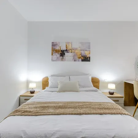 Lejlighed Waterfront 3br Home, With Private Balcony In Xemxija By 360 Estates *