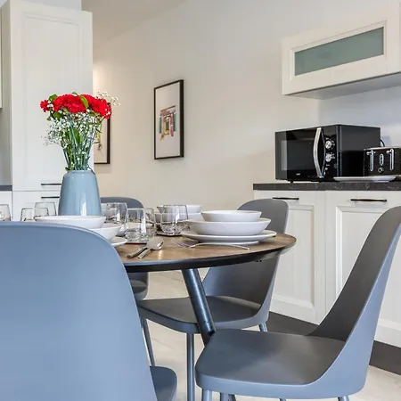 Waterfront 3br Home, With Private Balcony In Xemxija By 360 Estates شقة