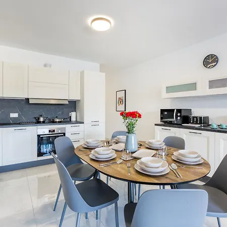 Waterfront 3br Home, With Private Balcony In Xemxija By 360 Estates *