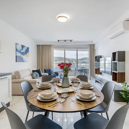 شقة Waterfront 3br Home, With Private Balcony In Xemxija By 360 Estates خليج سانت بول