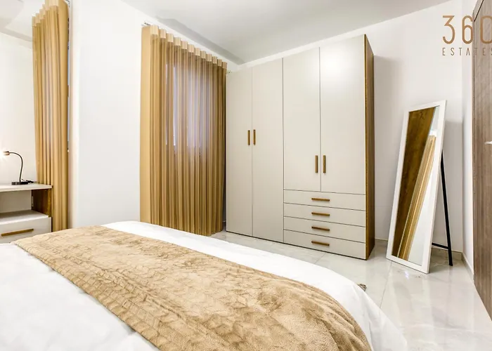 Waterfront 3br Home, With Private Balcony In Xemxija By 360 Estates Apartment