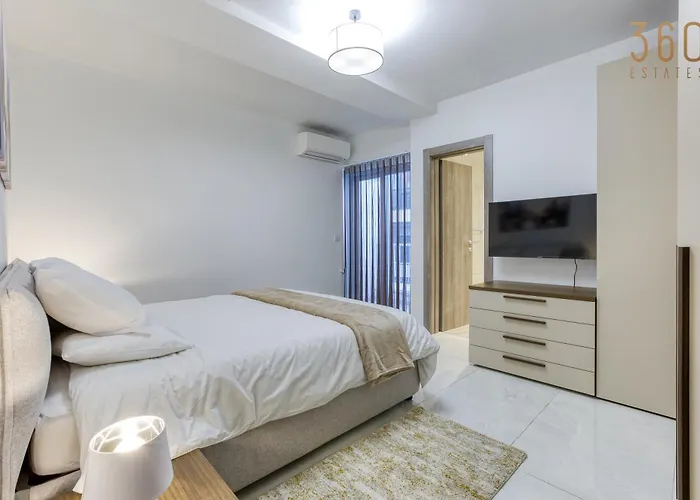 Waterfront 3br Home, With Private Balcony In Xemxija By 360 Estates Apartment